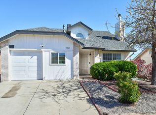 10405 Heron Rd SW, Albuquerque, NM 87121