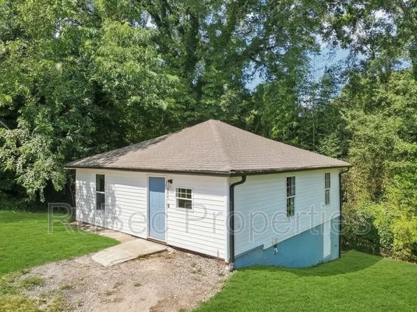 911 Elm St, Kannapolis, NC 28081