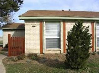 724 Royal Crest Dr, Richardson, TX 75081