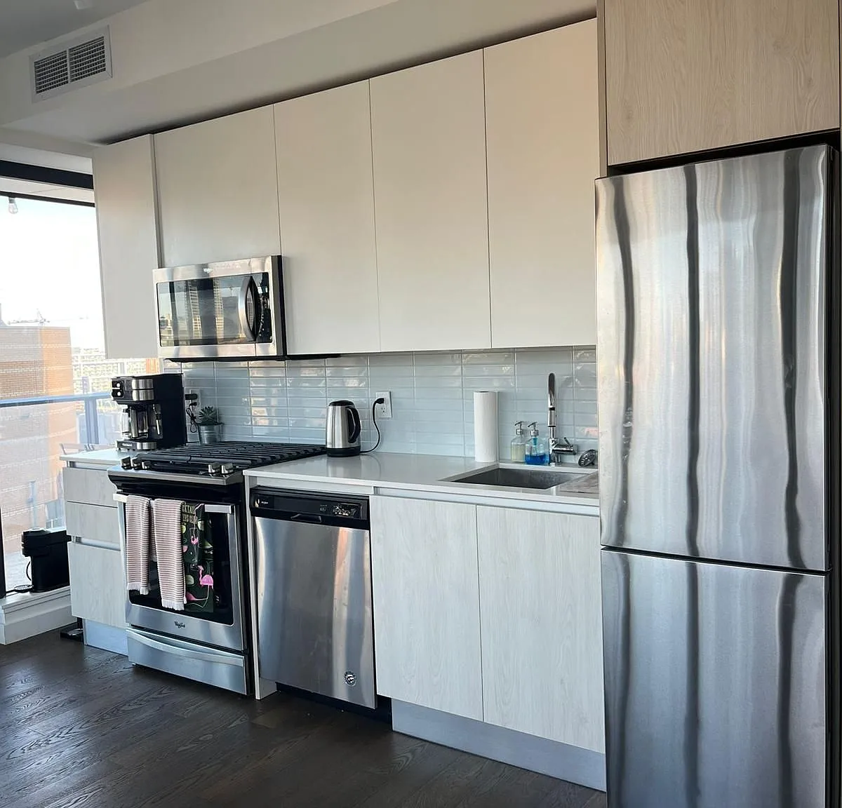 2 bed, $3,300 — Photo 3