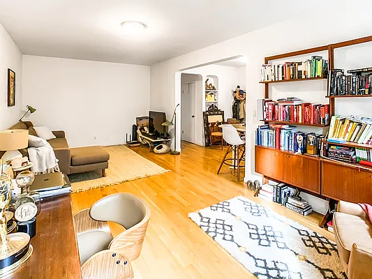 Rented by Halstead Real Estate | media 21