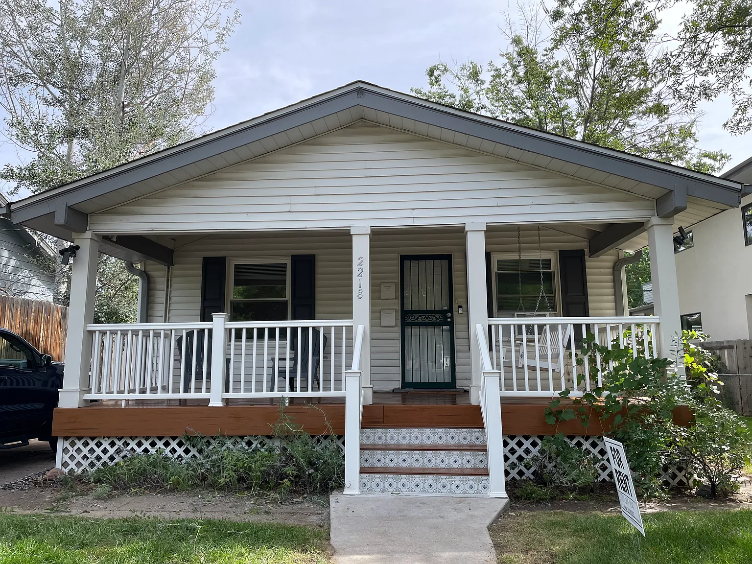 4 bed, 1000 sqft, $2,200 — Photo 1