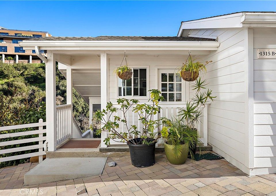 1st image of 1315 Dunning Dr #1315B