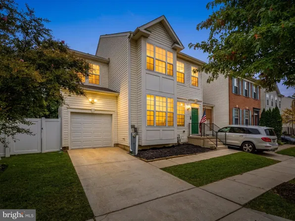 9807 Davison Rd, Baltimore, MD 21220