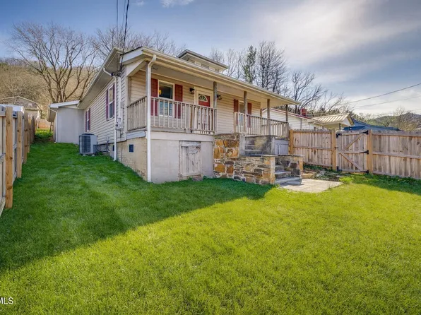 205 Okolona Dr, Erwin, TN 37650