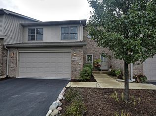 4837 Kingston Ave, Lisle, IL 60532