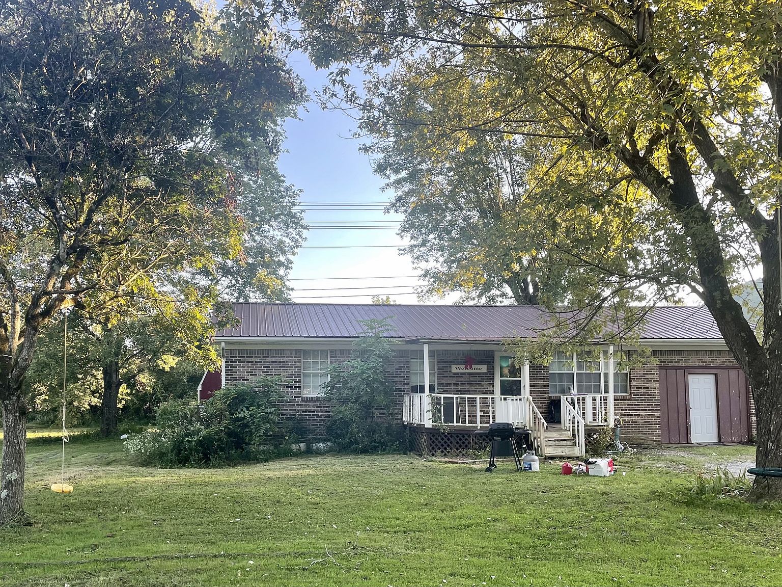 818 Riverside Cir, Celina, TN 38551 Zillow