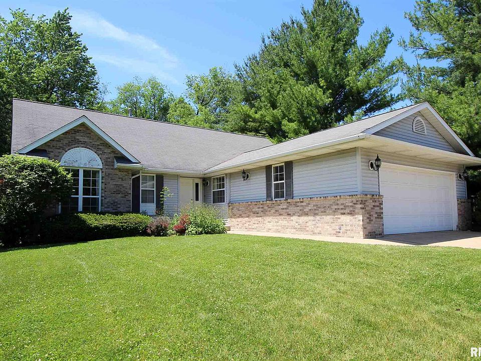 1st image of 5421 N Hedgerow Ln