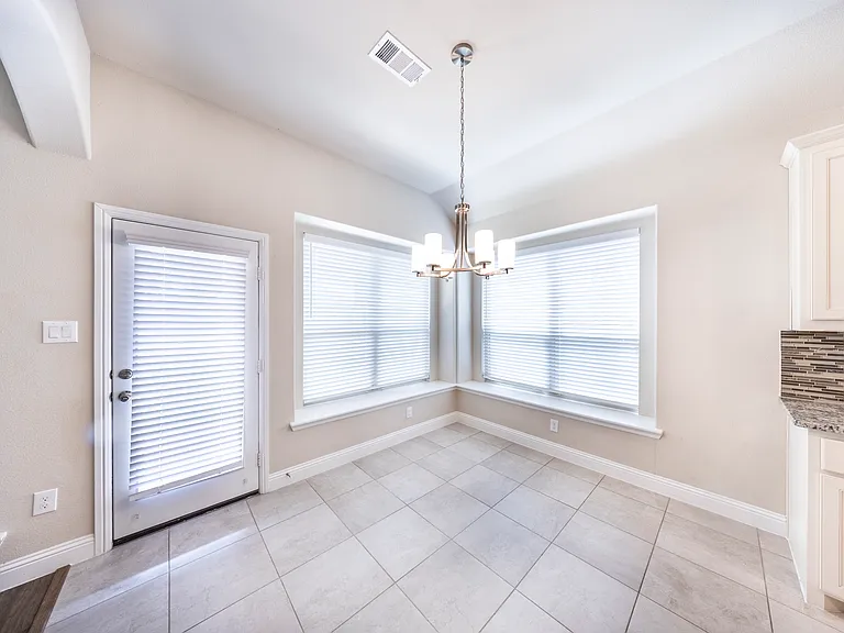 3404 Herron Dr — Photo 21