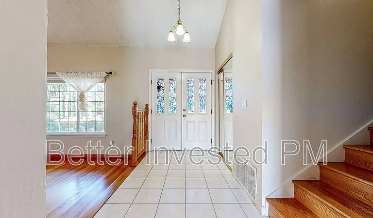 848 Sprucewood Ct — Photo 14