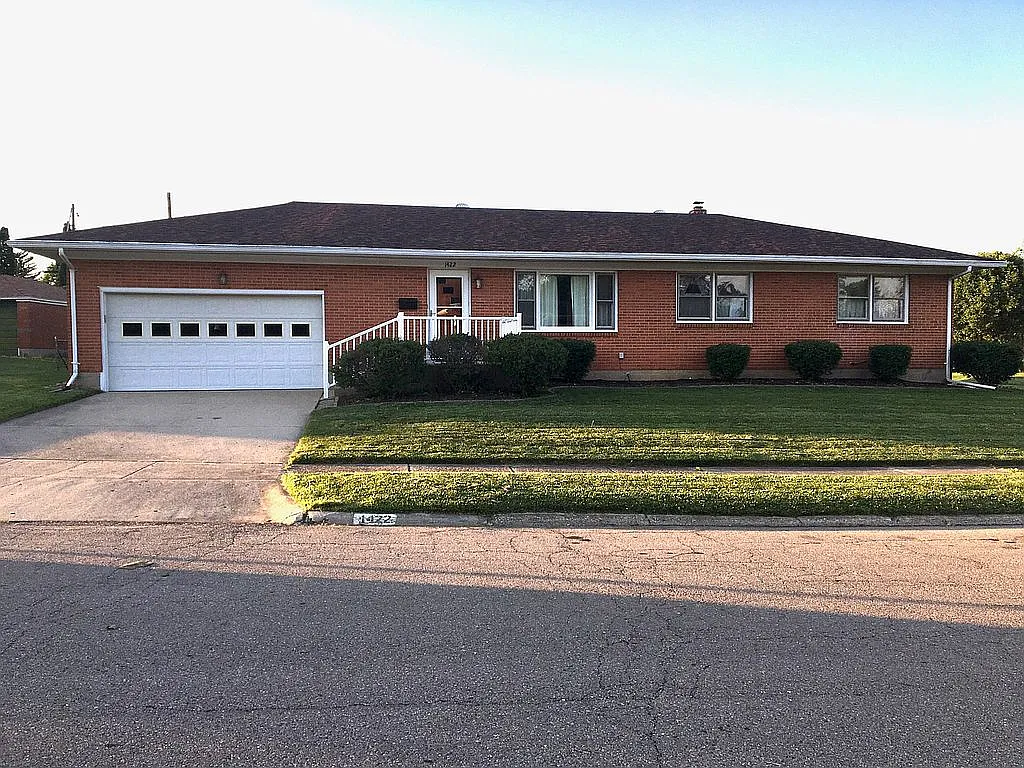 1422 Richmoor Rd photo 1