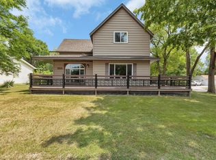 555 2nd Ave SE, Milaca, MN 56353
