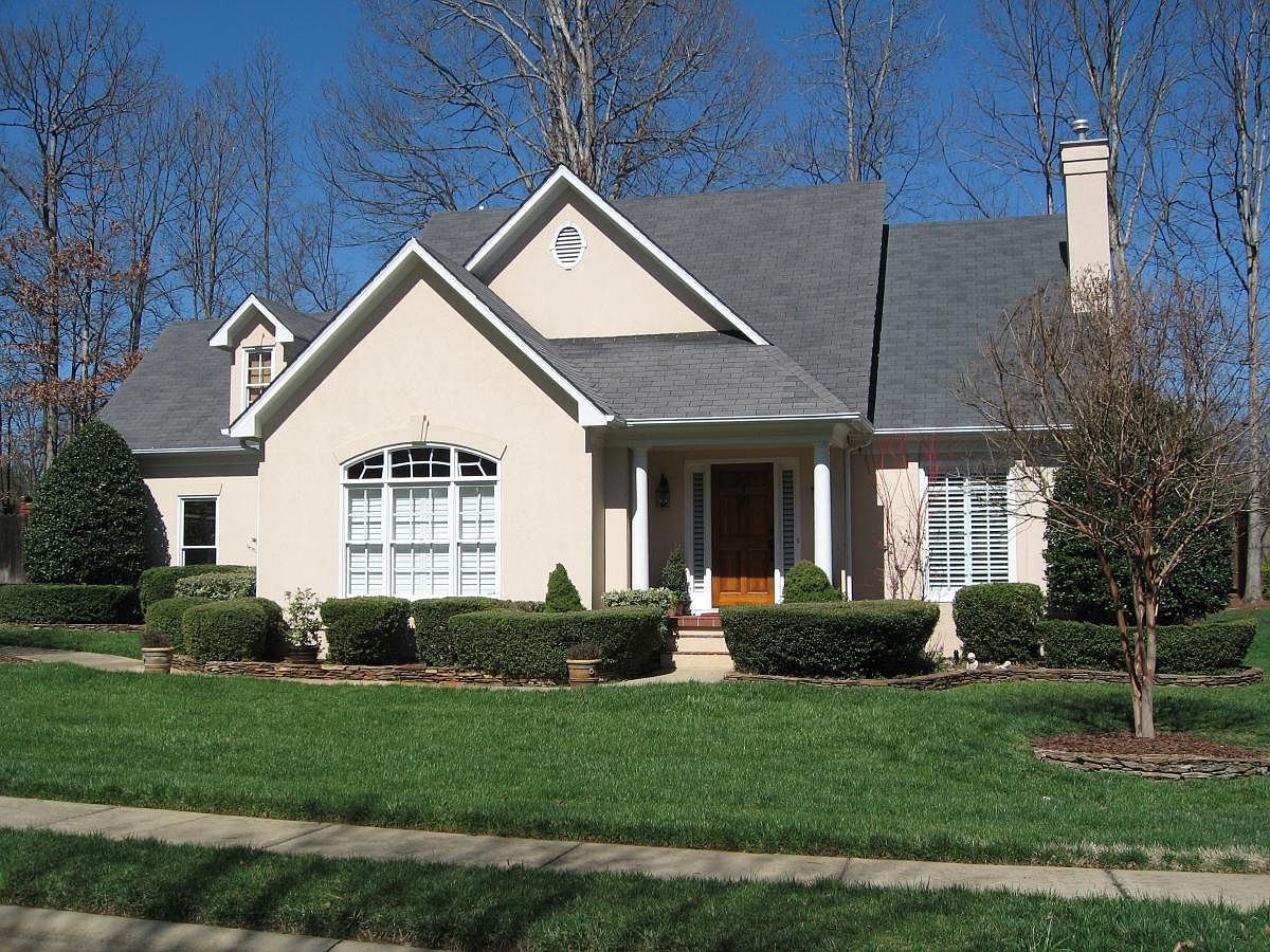 733 Queen Charlottes Ct, Charlotte, NC 28211 Zillow