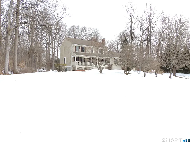 12 Cardinal Ln — Photo 35