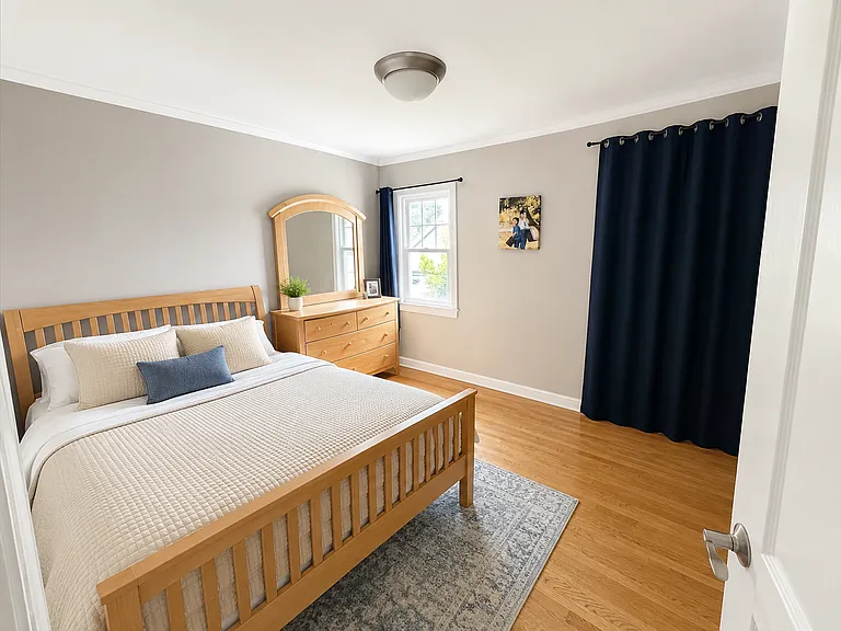 2217 Adeline Dr — Photo 8