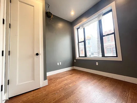 Rented by Rentopia | media 10