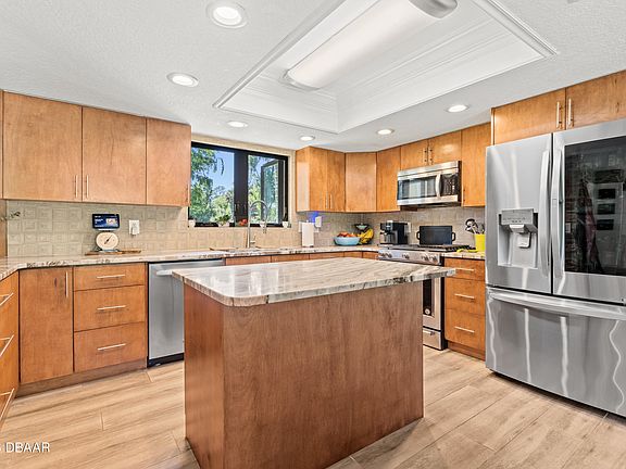4th image of 6015 Trailwood Dr
