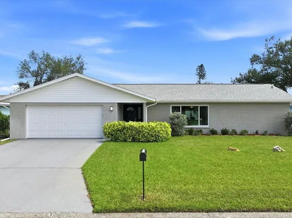 2205 71st St W, Bradenton, FL 34209