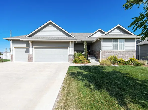 2967 N Woodridge Ct, Wichita, KS 67226