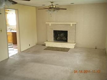 3rd image of 109 Nordham Dr