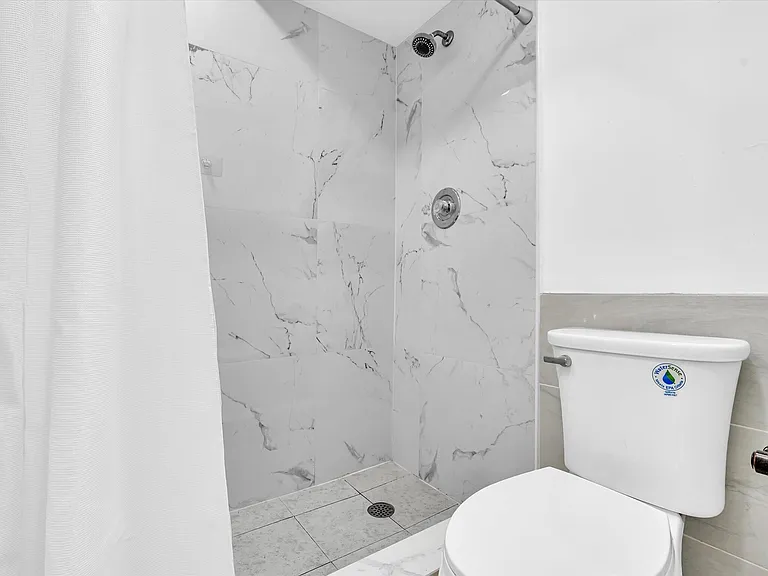 620 NW 13th St #160 — Photo 31