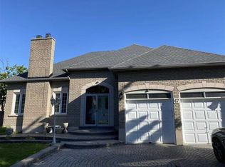 47 Springbrook Dr, Richmond Hill, ON L4B3R6