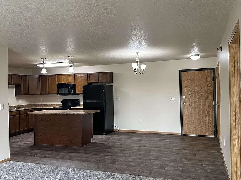 Westport Apartments — Photo 17