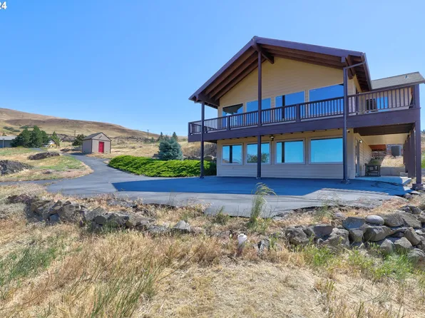 102 Elm St, Lyle, WA 98635