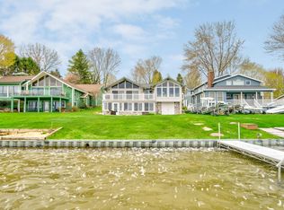 2217 Recreation Dr, Fennville, MI 49408