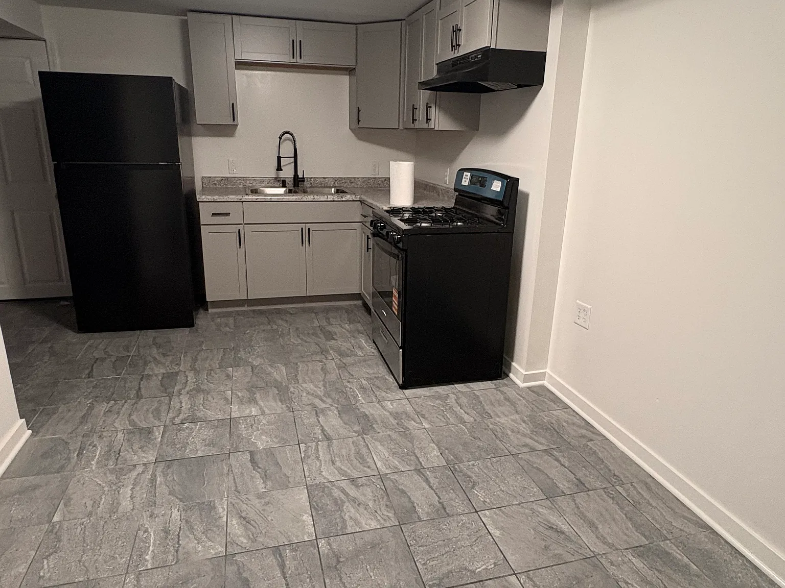 2 bed, $1,500 — Photo 4