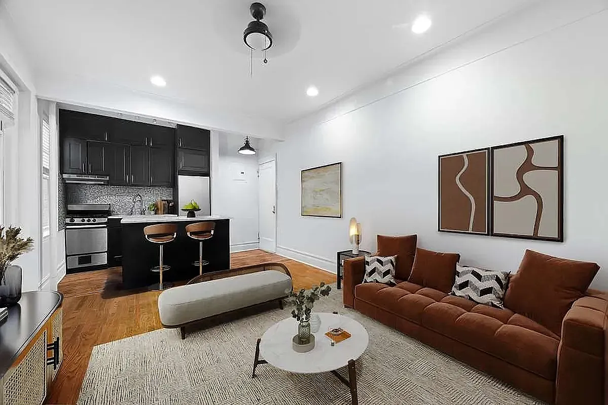 223 East 50th Street — Photo 1