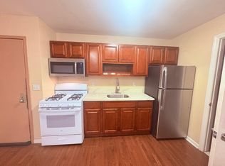 60 Park Ave #4, Paterson, NJ 07501