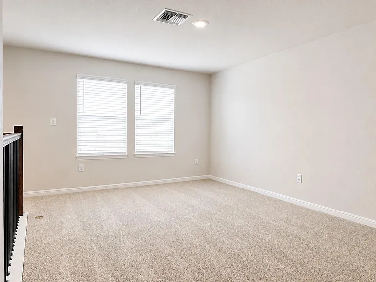 108 Coleto Trl — Photo 16