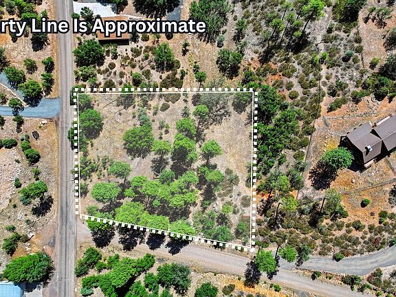 2nd image of 853 Wilderness Trl