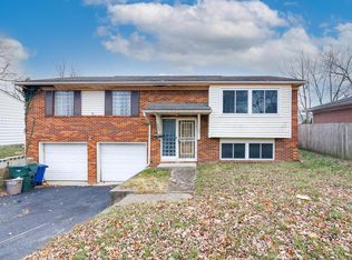 5548 Roche Dr, Columbus, OH 43229