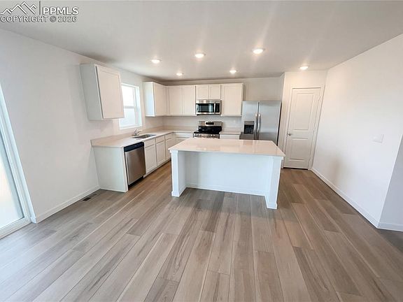 2nd image of 7851 Desert Wrangler Dr