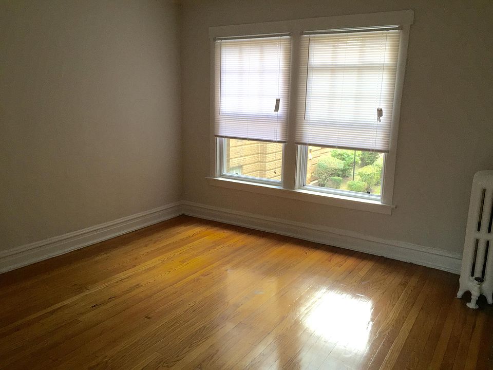 1st image of 6606 N Ashland Ave APT 1F