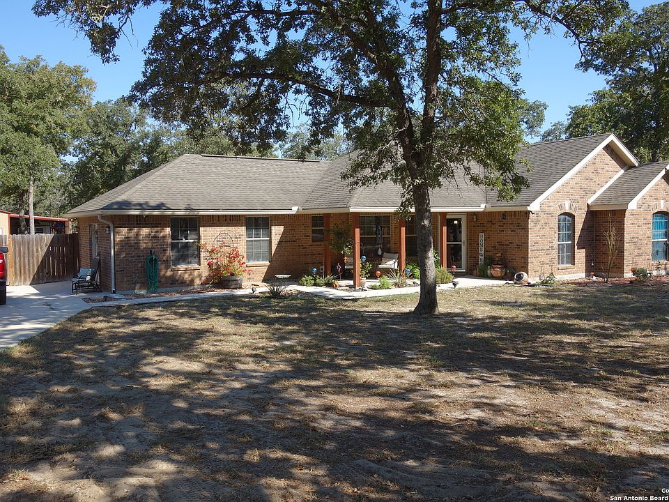 1st image of 139 Champions Blvd
