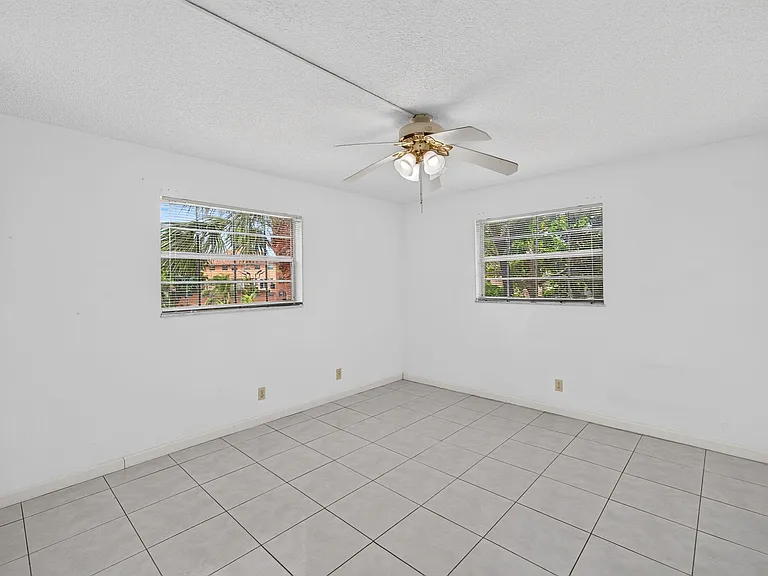 660 Tennis Club Dr #303 — Photo 10