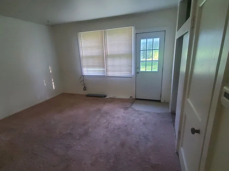 13 Riley Manor Cir — Photo 3