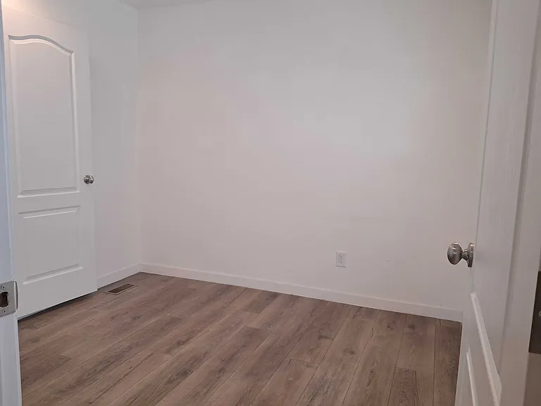 2701 E Allred Ave #81 — Photo 26