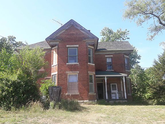 2nd image of 189 SW 30th Ave