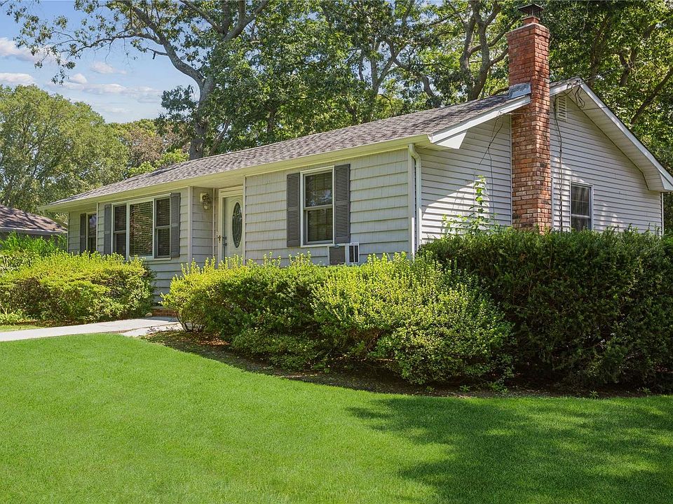1st image of 17 Carlisle Drive