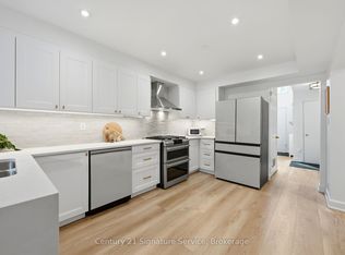 500 Silverthorne Cres #8, Mississauga, ON L5R1W3