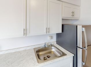 400 Cochran Rd APT 404, Pittsburgh, PA 15228