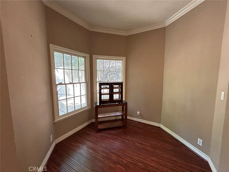 300 S Timken Rd — Photo 11