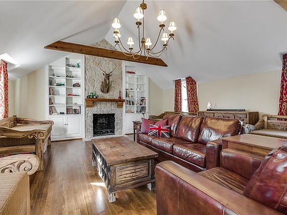 5th image of 4425 Belclaire Ave