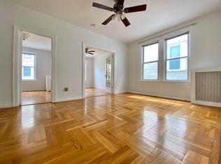 18-41 Ditmars Blvd #2, Astoria, NY 11105