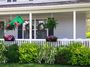 2406 Coniferous Dr, Shiloh, IL