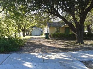 1207 Wolfe City Dr, Greenville, TX 75401